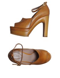 CHLOÉ - Closed-toe slip-ons