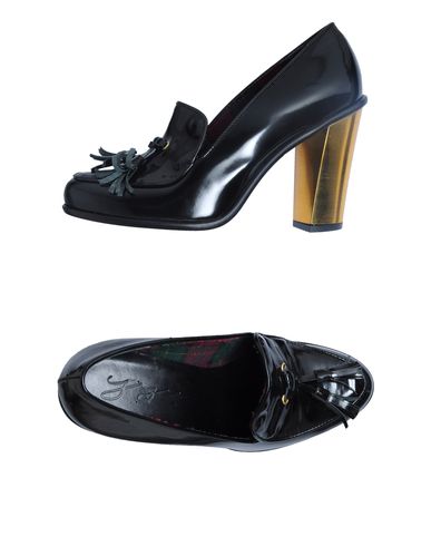 ZOOM YIJIE - Moccasins
