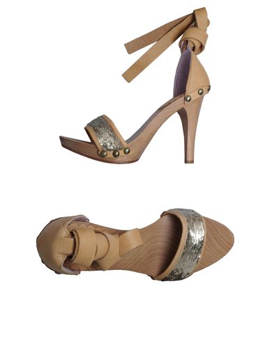 ZOOM REDValentino - Platform sandals