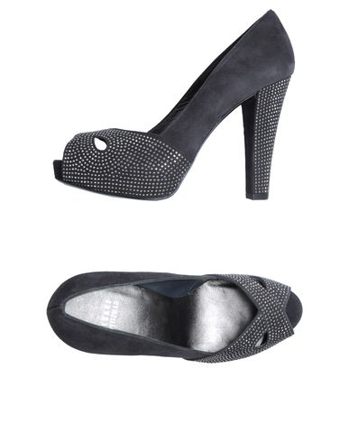 ZOOM STUART WEITZMAN - Escarpins