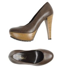 CRISTAL - Closed-toe slip-ons