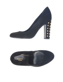 GUCCI Closed-toe slip-ons