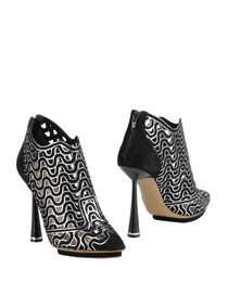 NICHOLAS KIRKWOOD - Ankle boots