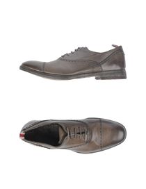 ALEXANDER MCQUEEN - Laced shoes