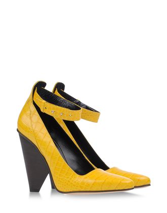 Closed toe - DEREK LAM