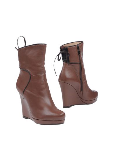 ZOOM FIORANGELO - Ankle boots