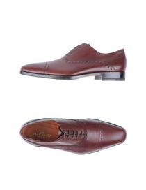 ALEXANDER - Laced shoes