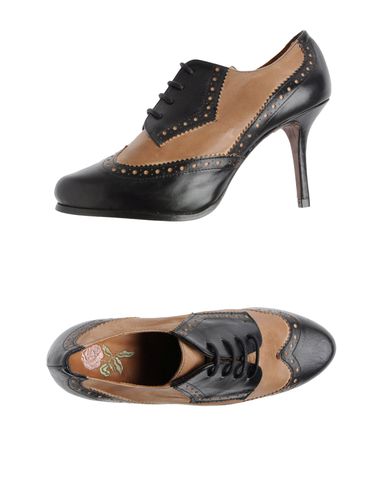 ZOOM UAD MEDANI - Laced shoes