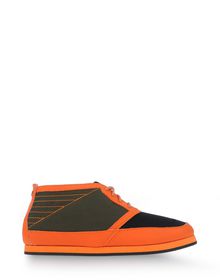 Sneakers abotinadas - VOLTA