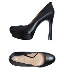 GUESS - Closed-toe slip-ons