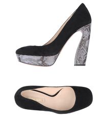 PRADA - Closed-toe slip-ons