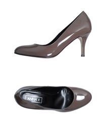 ANNA F. - Closed-toe slip-ons