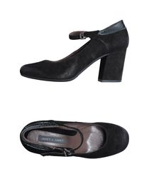 JANET & JANET - Closed-toe slip-ons