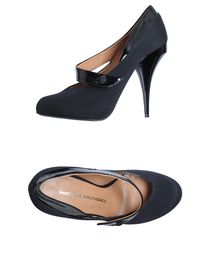 NICOLE BRUNDAGE - Closed-toe slip-ons