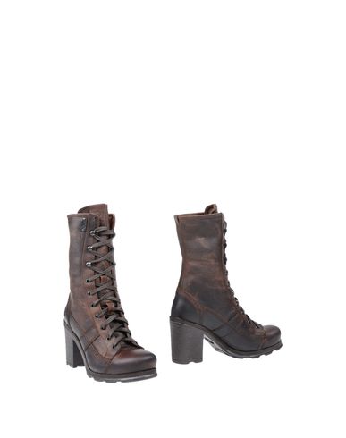ZOOM O.X.S. - Ankle boots