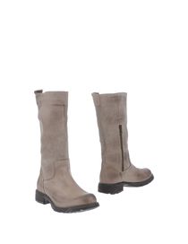 KEB - Boots