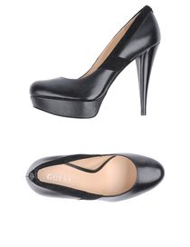 GUESS - Closed-toe slip-ons