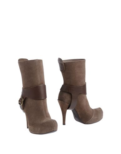 ZOOM PEDRO GARCÍA - Ankle boots