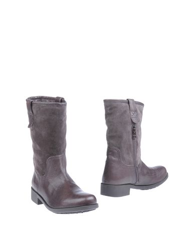 ZOOM CAMPER - Ankle boots
