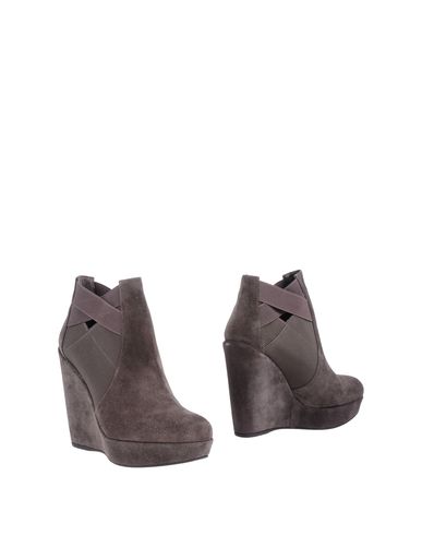 ZOOM STUART WEITZMAN - Ankle boots