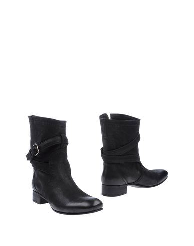 ZOOM PRADA - Ankle boots