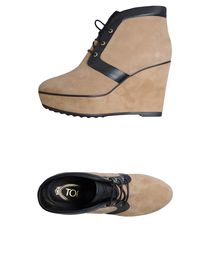 TOD'S - Laced shoes
