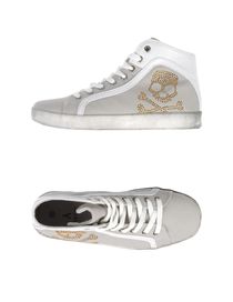 AMY GEE - High-tops