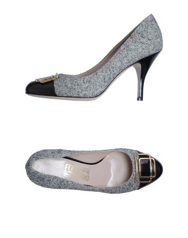 ZOOM SALVATORE FERRAGAMO - Pump