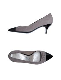 SALVATORE FERRAGAMO - Closed-toe slip-ons
