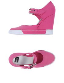 D&G - Closed-toe slip-ons