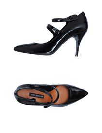 THE SELLER - Closed-toe slip-ons 