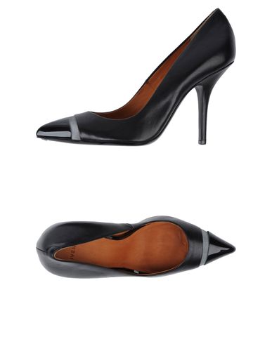 ZOOM GIVENCHY - Pump