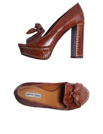 GIANNA MELIANI - Closed-toe slip-ons