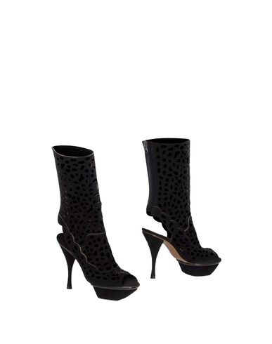ZOOM MARNI - Ankle boots