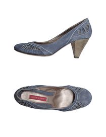 JANET & JANET - Closed-toe slip-ons 