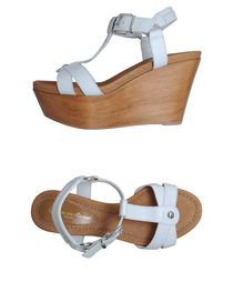 GIANVITO ROSSI - Sandals