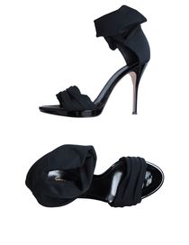 GIANVITO ROSSI - Sandals