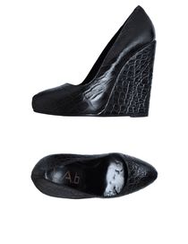 L.A.b - Closed-toe slip-ons