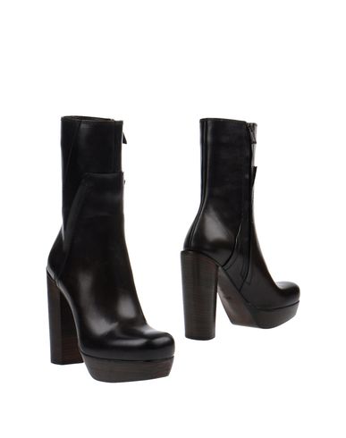 ZOOM COSTUME NATIONAL - Ankle boots