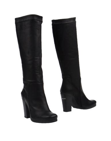 ZOOM C'N'C' COSTUME NATIONAL - High-heeled boots