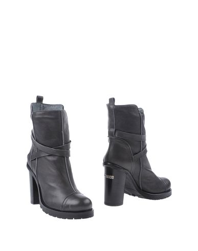 ZOOM C'N'C' COSTUME NATIONAL - Ankle boots