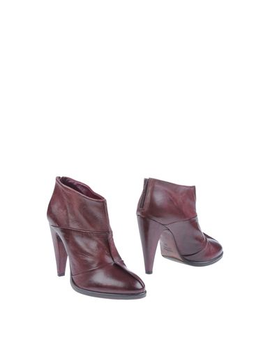 ZOOM IXOS - Ankle boots