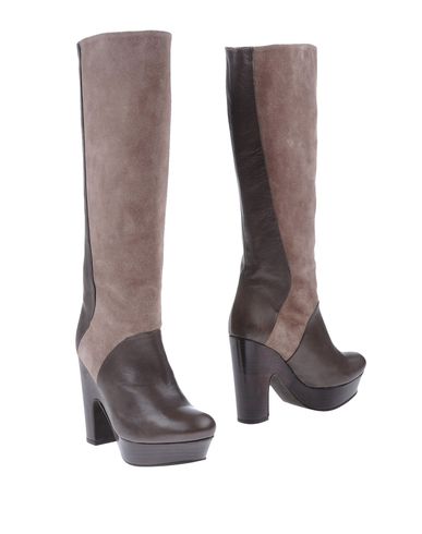 ZOOM HOSS INTROPIA - Boots