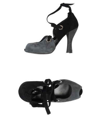 ZOOM STUART WEITZMAN - Pumps with open toe