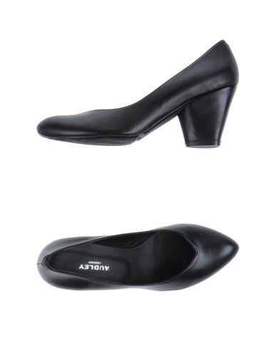 ZOOM AUDLEY - Pump