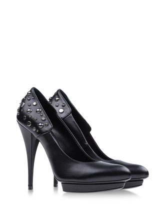Closed toe - McQ