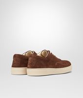 Bottega Veneta® Sneaker aus Wildleder Intrecciato Edoardo Bottega Veneta® Sneaker aus Wildleder Intrecciato Edoardo