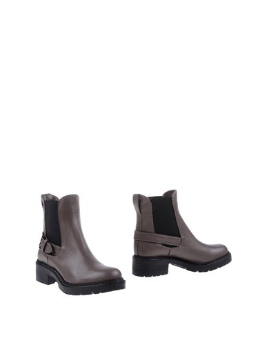 ZOOM ZAMAGNI - Ankle boots