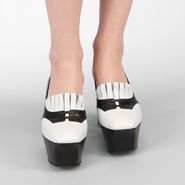 Calf Pump - Pump - BOTTEGA VENETA - PE13 - 559