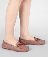 Bottega Veneta® Mokassin aus gewaschenem Cervo Leder Intrecciato Bottega Veneta® Mokassin aus gewaschenem Cervo Leder Intrecciato